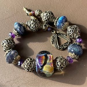 Handmade bracelet-borosilicate glass, amethyst blue labradorite bronze